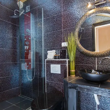 Pensión Apartments&studios Lanii
